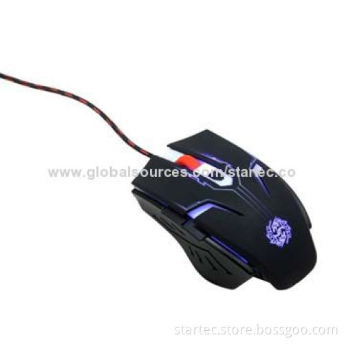 Gaming mouse with injected metal bottom cover